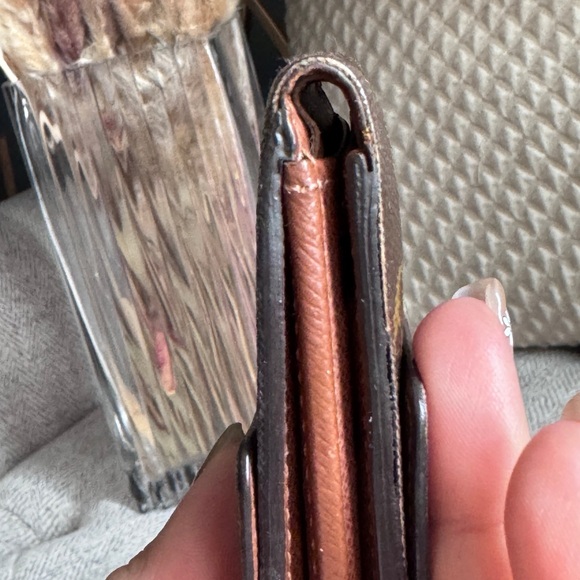 Louis Vuitton Vintage Monogram Wallet - Picture 14 of 16